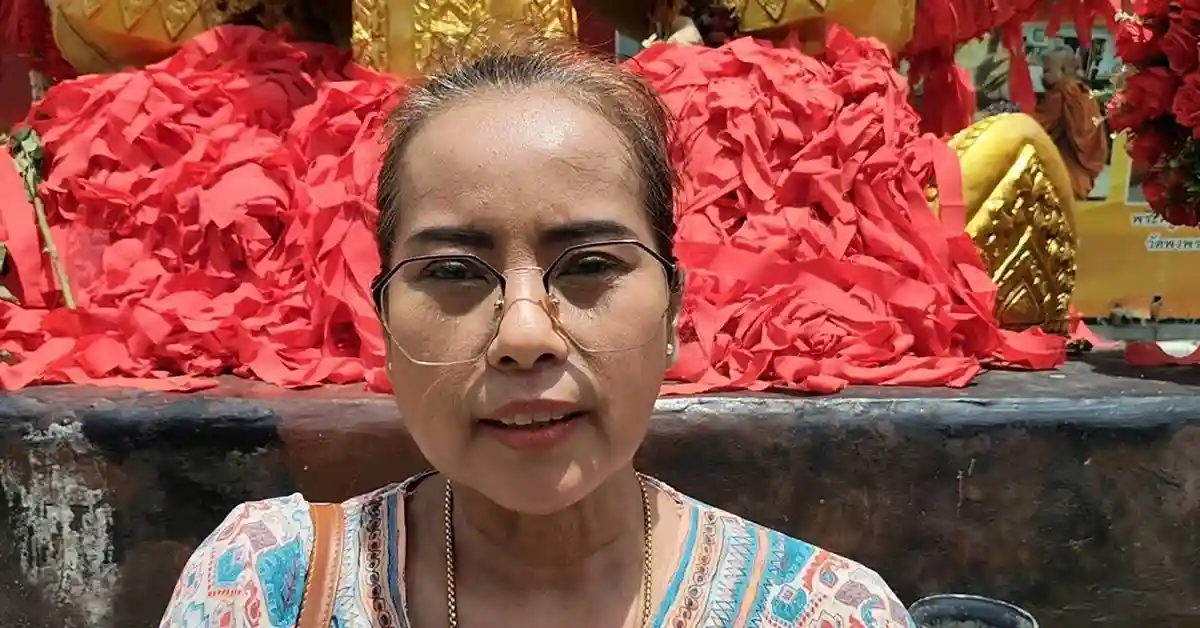 เลขเด็ดวันนี้ 9/6/69 ขอพรแล้วสมหวัง! สาวแห่แก้บน "ท้าวเวสสุวรรณ-พ่อปู่ดอนใหญ่" วัดดอนใหญ่ ปทุมธานี เซียมซีให้มาเลย "631-562" 110 เลขเด็ดวันนี้2