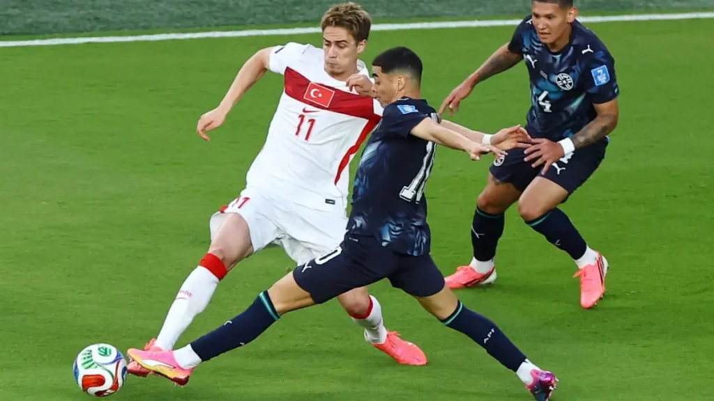 ตุรกี พบ ปารากวัย ปารากวัยเฉือนชนะตุรกี 1-0 กาลาร์ซ่าซัดเร็วทำลายสถิติ กลุ่ม D ฟีฟ่าเวิลด์คัพ 2026 132 ตุรกี พบ ปารากวัย