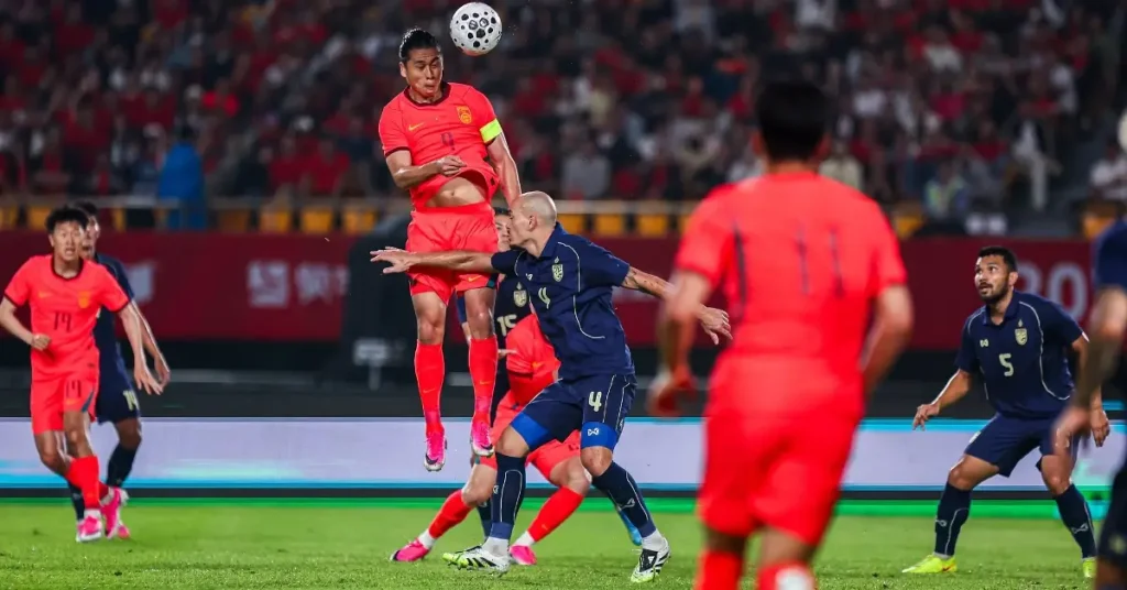 จีนพบไทย