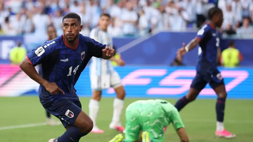 อาร์เจนตินา vs เคปเวิร์ด 3-2 รอบ 32 ทีม สุดดราม่า!! โลเปส กาบรัลกอลลั่นประวัติศาสตร์ตีเสมอ แต่โรเมโรพุ่งหัวช่วงสุดท้าย ฟีฟ่าเวิลด์คัพ 2026 83 อาร์เจนตินา vs เคปเวิร์ด