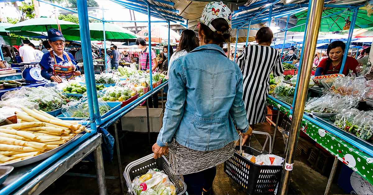 ตลาดสถานีรถไฟมักกะสัน ตลาดสดใต้ทางด่วนที่ยังเปิดขายตั้งแต่แปดโมงเช้า ก่อนที่คนกรุงเทพฯ ส่วนใหญ่จะตื่น 70 ตลาดสถานีรถไฟมักกะสัน3